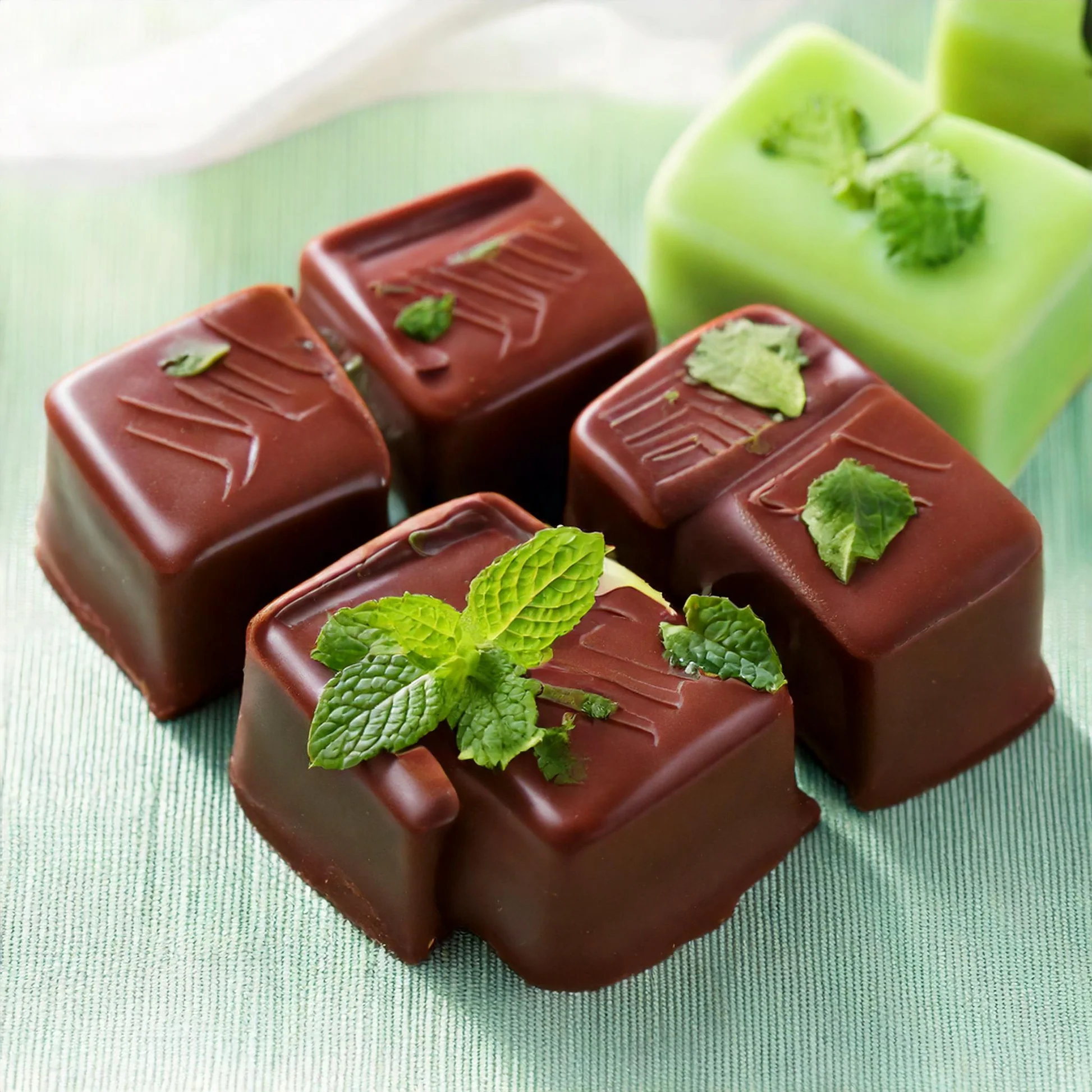 Minty Midnight Desire